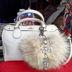 Coach Pepple Leather Bag Cream With Crossbody Strap